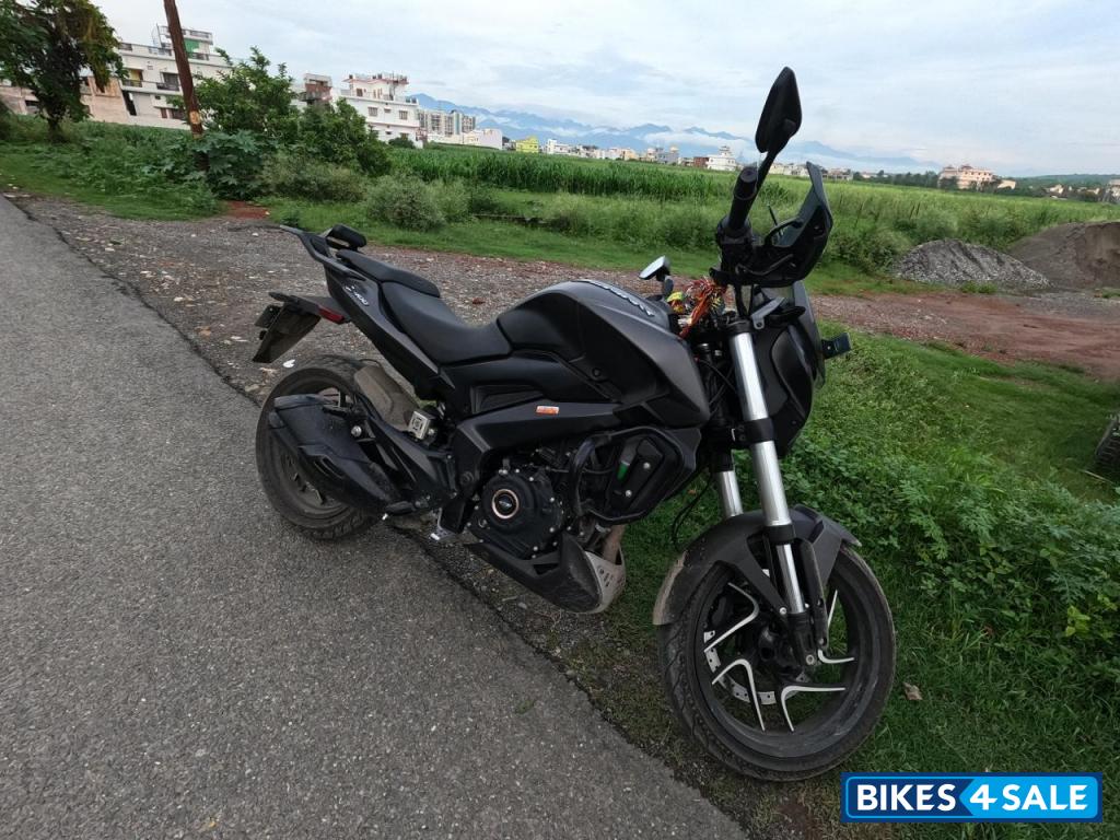 Black Bajaj 2021 Dominar 400