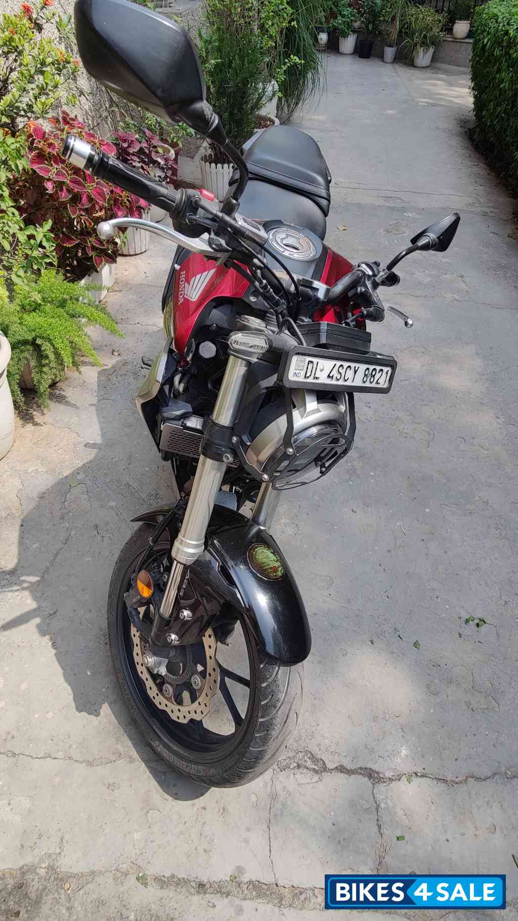 Honda CB300R