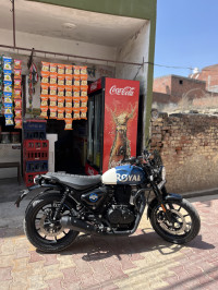 Rebel Blue Royal Enfield Hunter 350 Metro