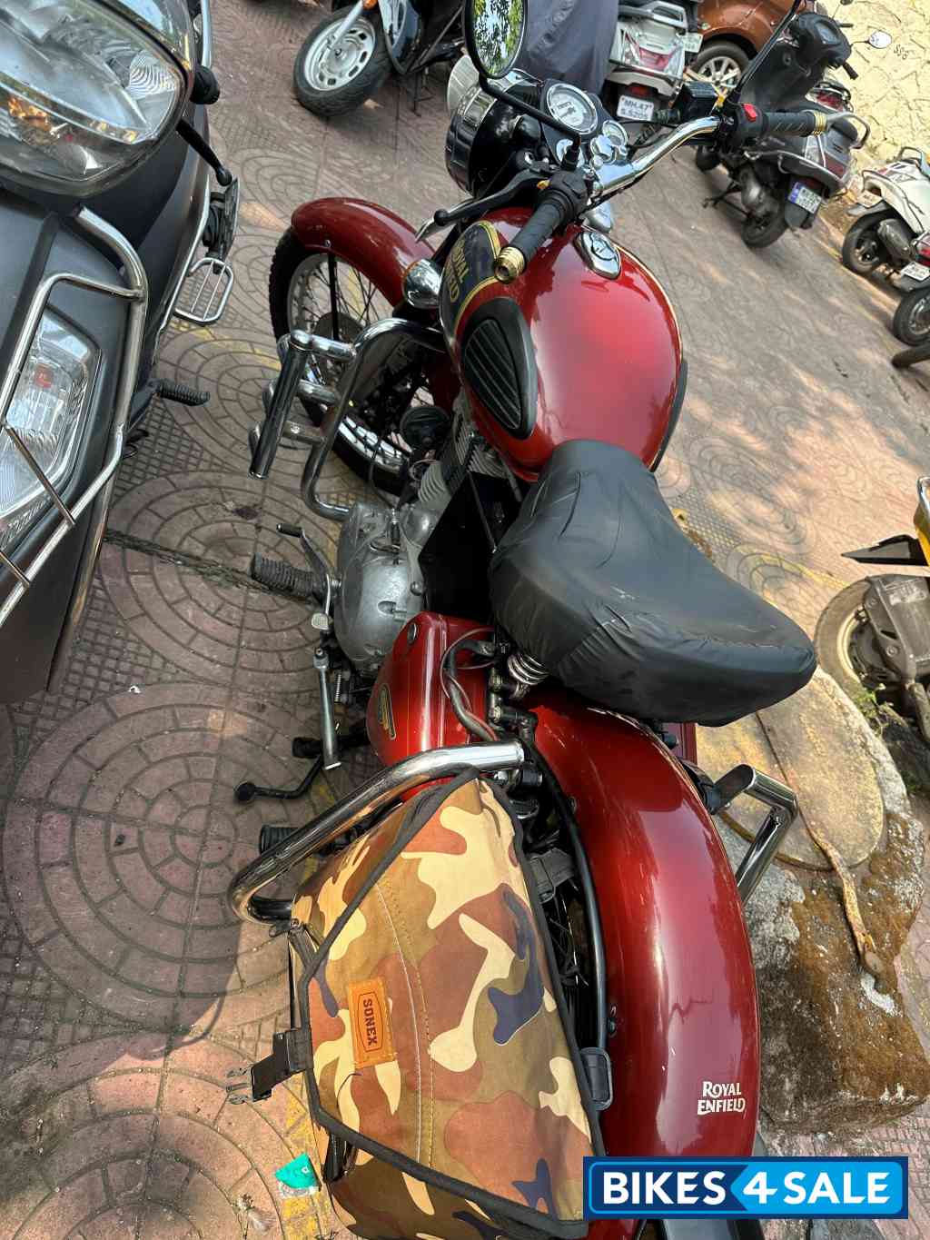 Chestnut Red Royal Enfield Classic 350