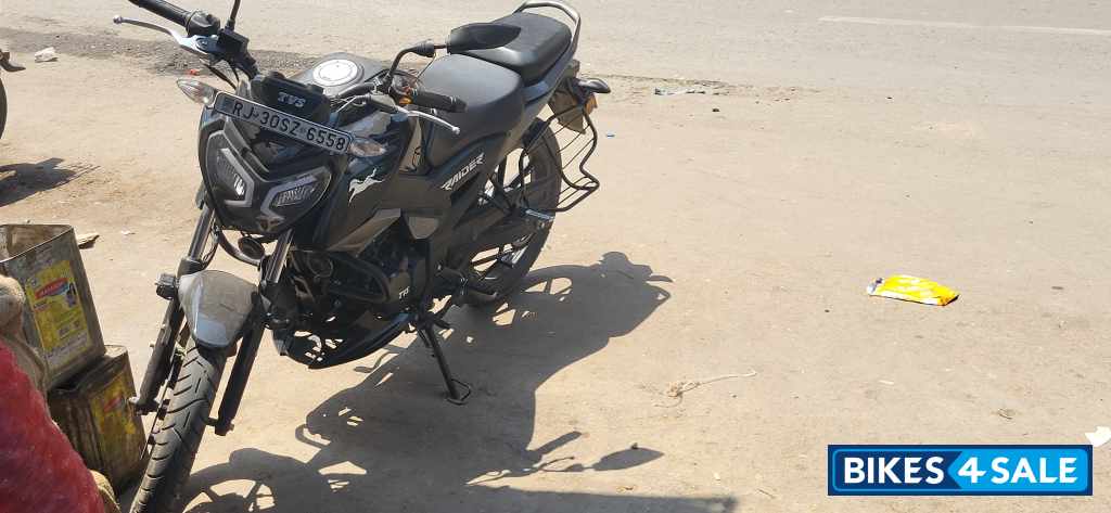 TVS Raider 125