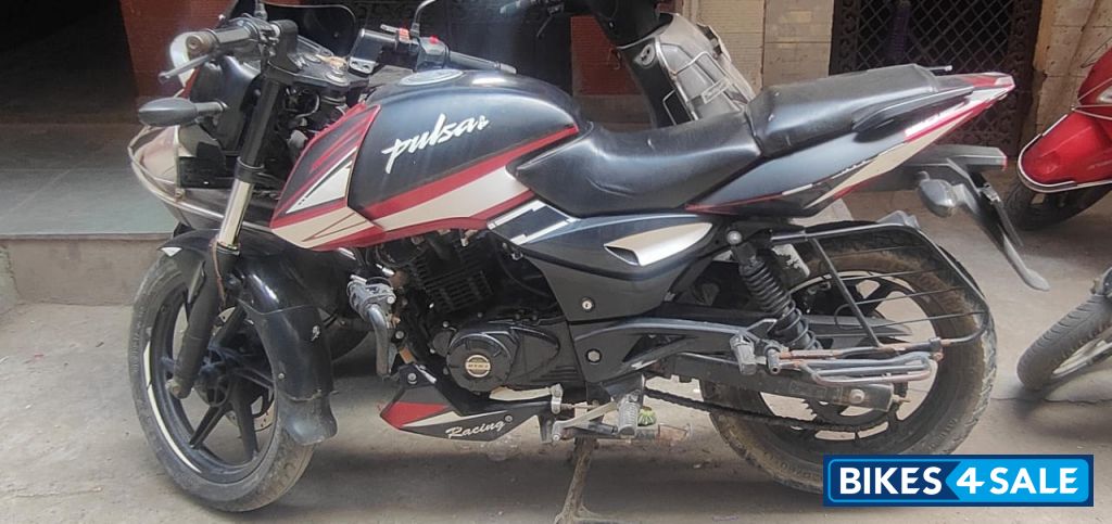 Volcanic Red Bajaj Pulsar 150 Twin Disc BS6