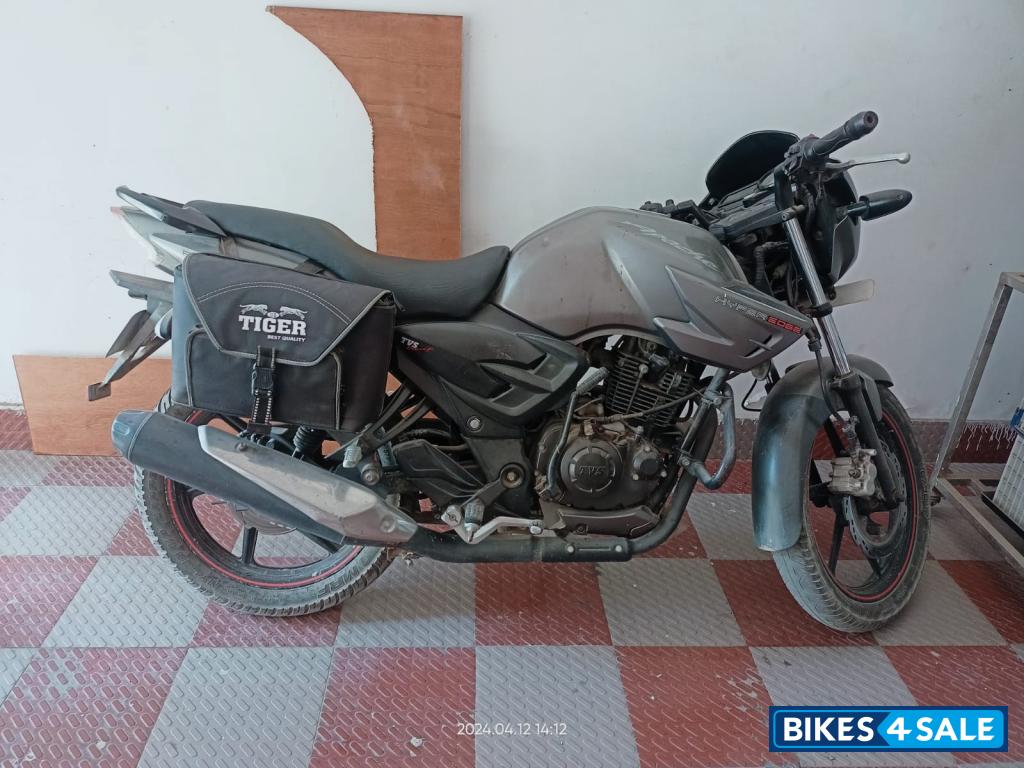 Grey Mother Colour TVS Apache RTR 160