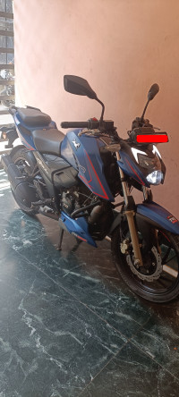 Blue TVS Apache RTR 200 4V 2020