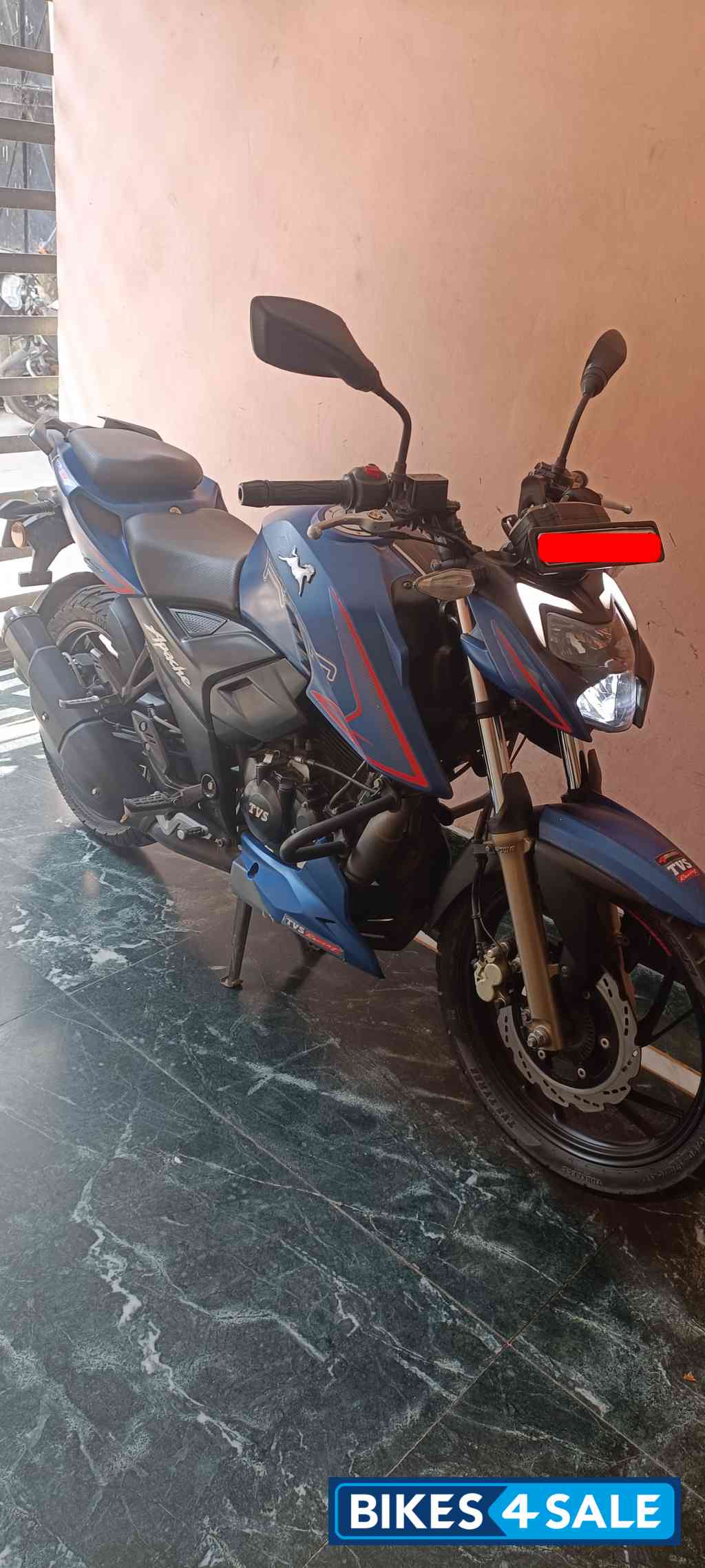 Blue TVS Apache RTR 200 4V 2020