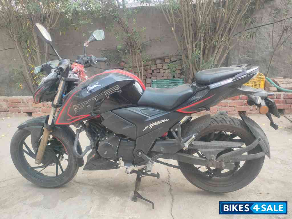 TVS Apache RTR 200 4V 2020