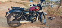 Red Benelli Imperiale 400 BS6