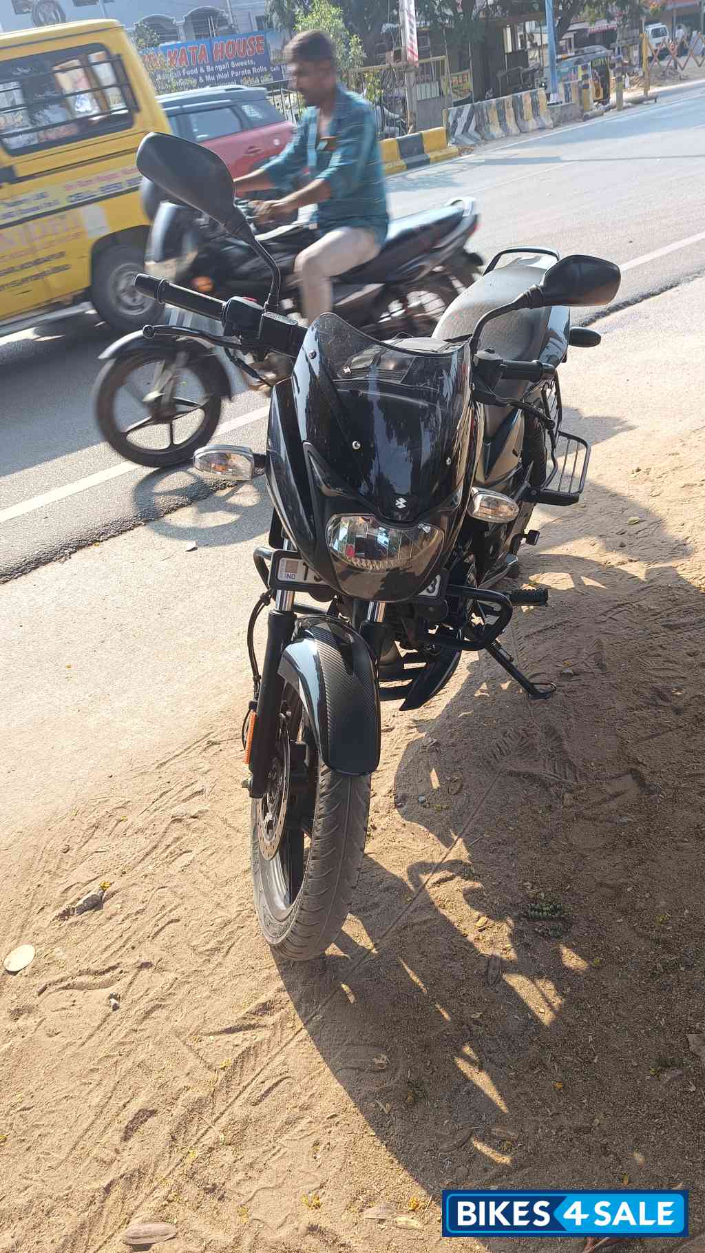 Bajaj Pulsar 150 BS6