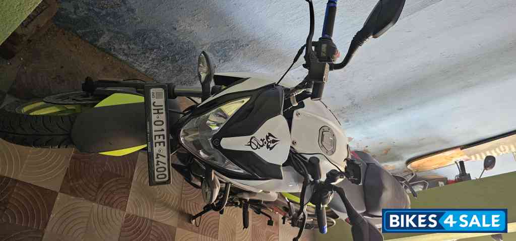 Bajaj Pulsar NS 200 BS6