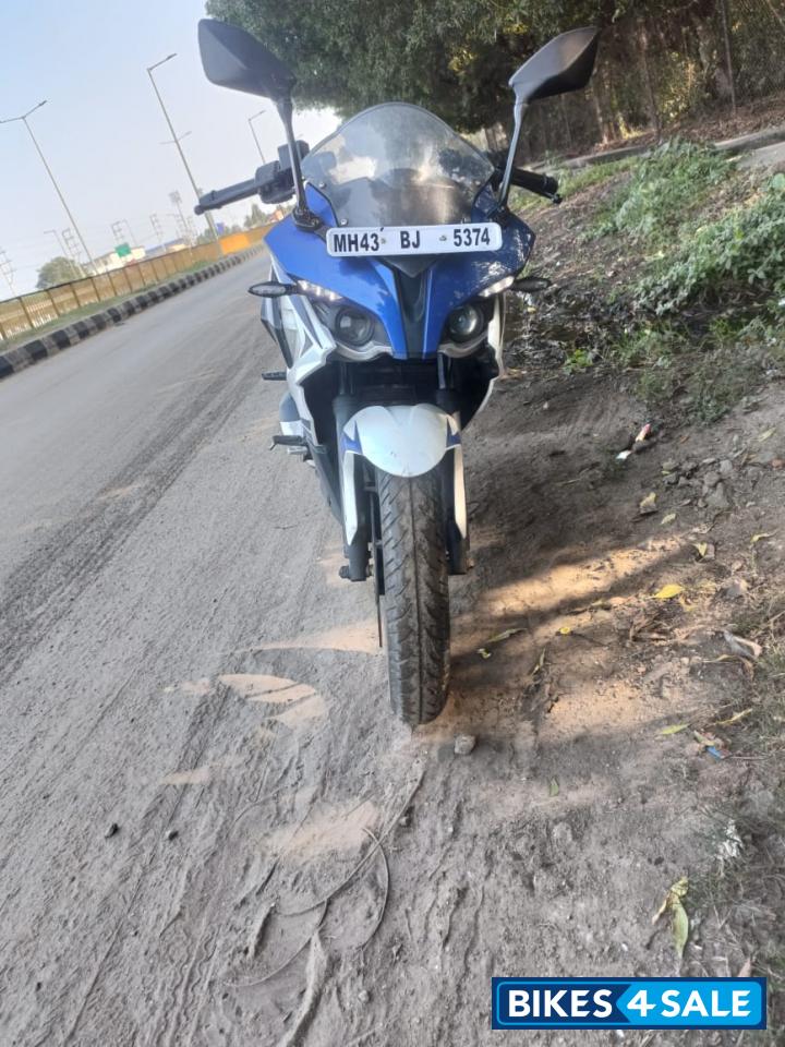 Blue And White Bajaj Pulsar RS 200 ABS