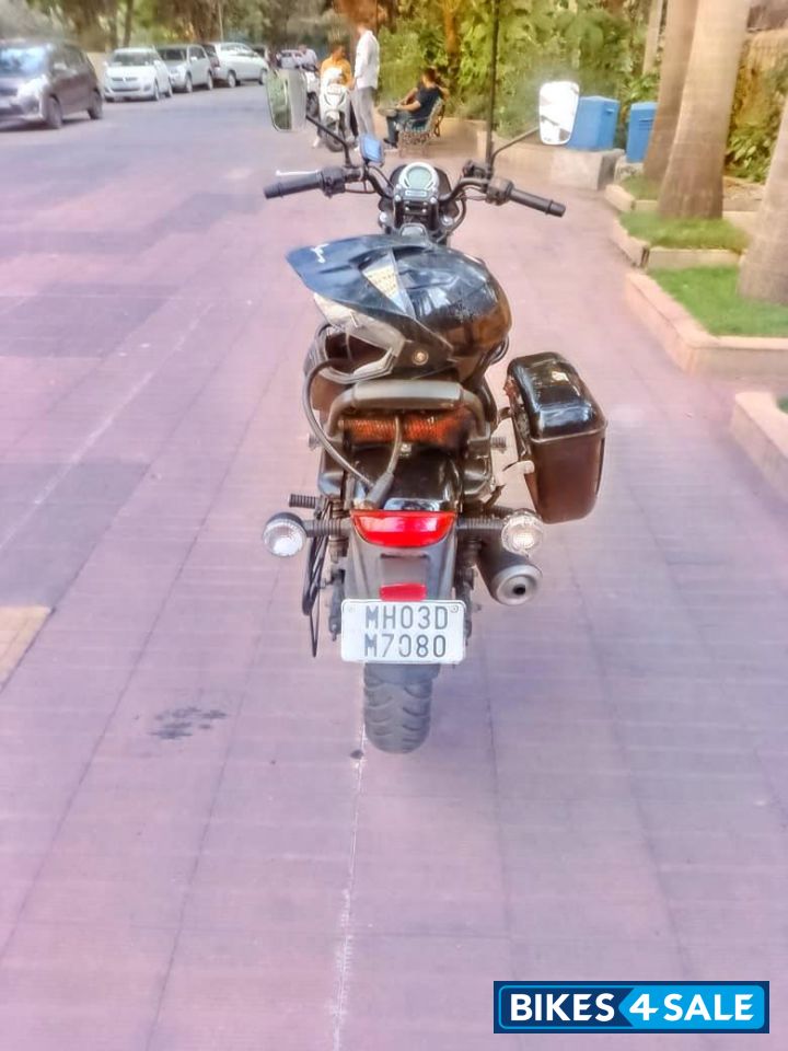 Bajaj Avenger Street 220