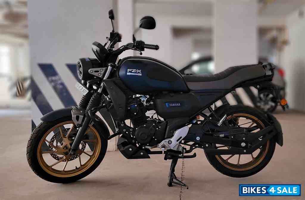 Yamaha FZ-X