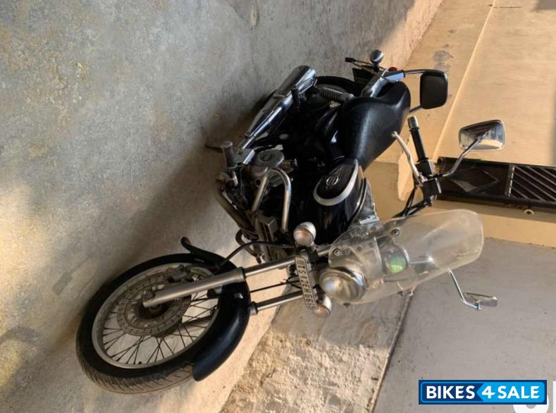 Bajaj Avenger Cruise 220