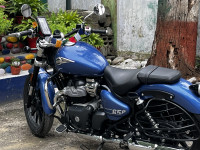 Royal Enfield Super Meteor 650