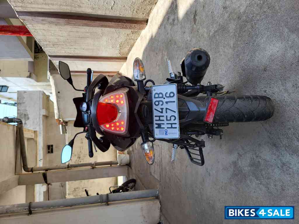 Black And Red TVS Apache RTR 160