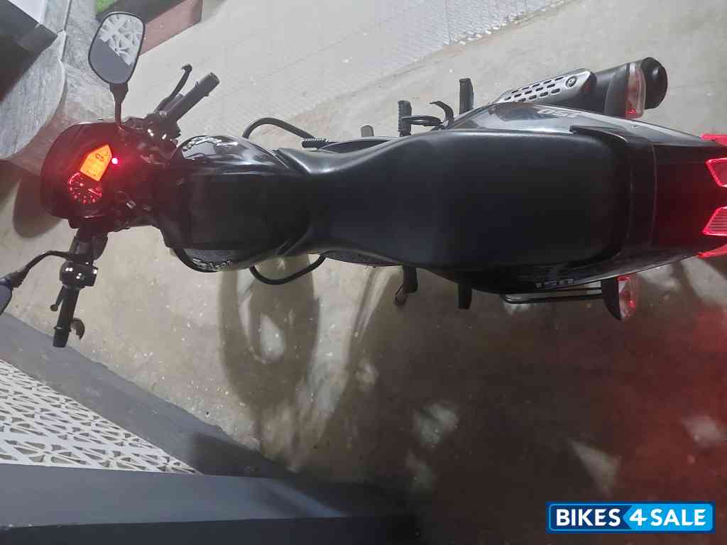 Black Bajaj Pulsar 150 DTSi
