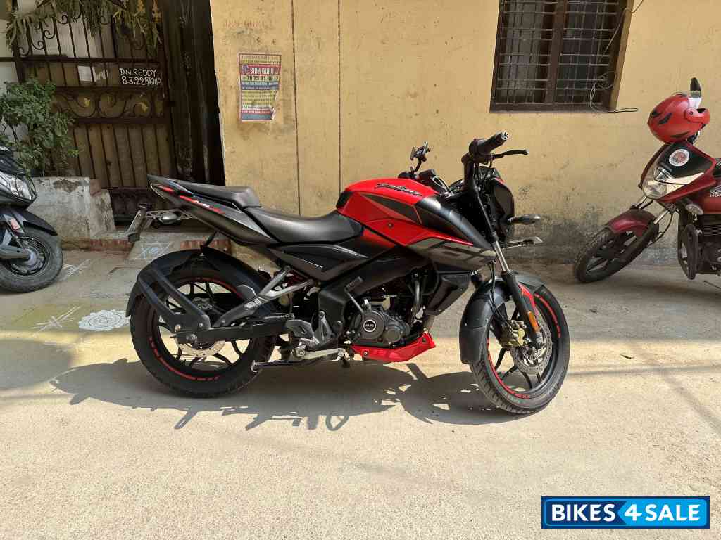 Red And Black Bajaj Pulsar NS 160 BS6