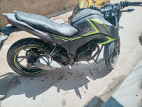 Green Honda CB Hornet 160R