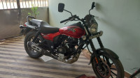 Red Bajaj Avenger Street 160 BS6