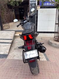 Bajaj Dominar 400 Disc
