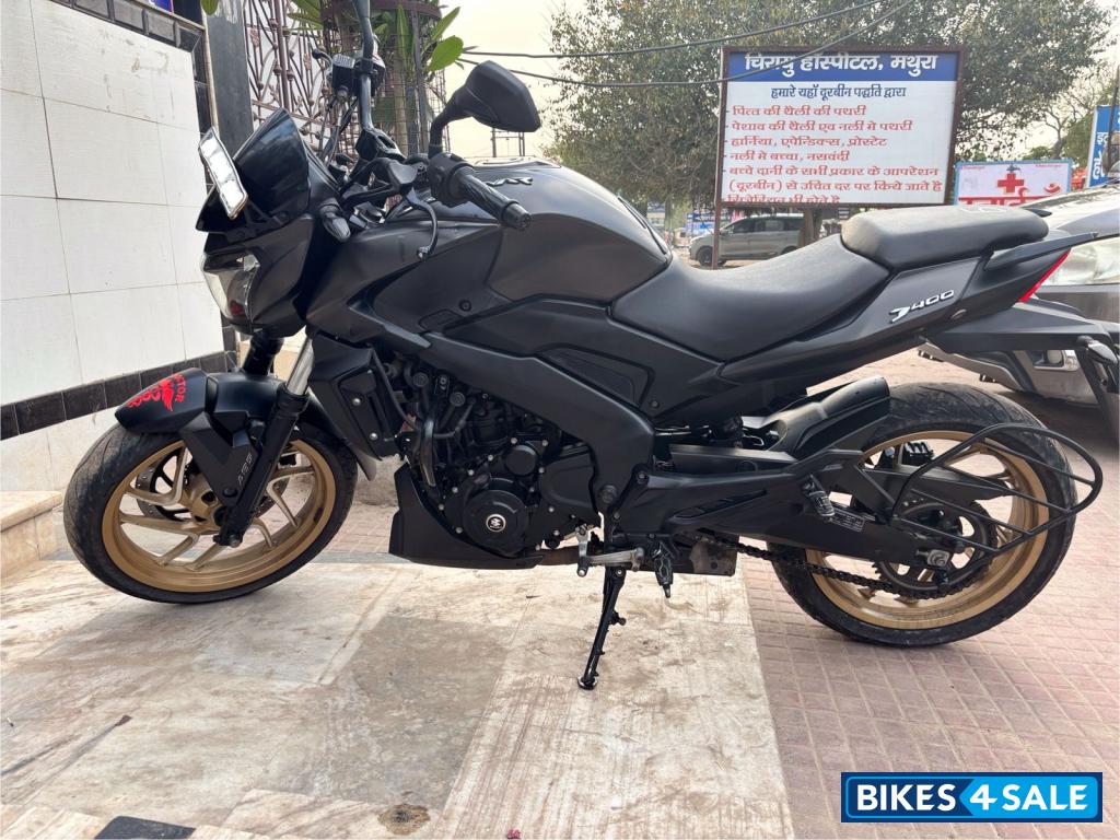 Bajaj Dominar 400 Disc