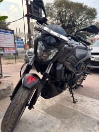 Bajaj Dominar 400 Disc