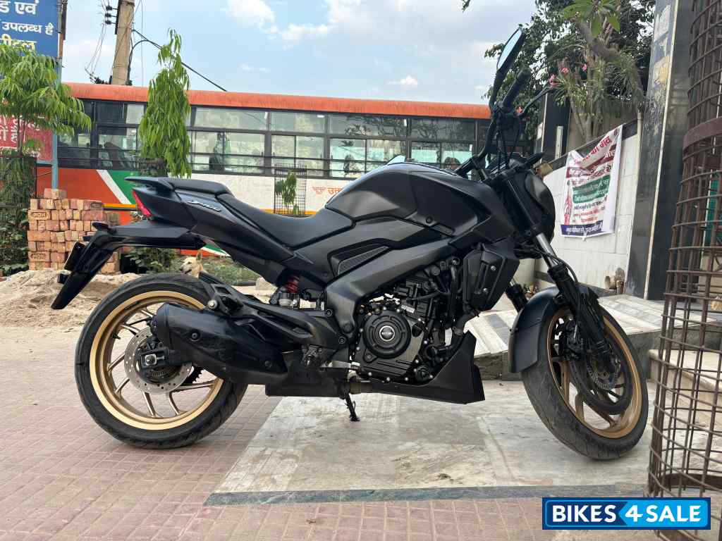 Bajaj Dominar 400 Disc