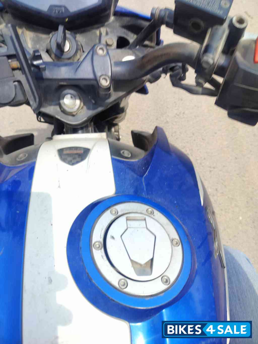 TVS Apache RTR 160 4V