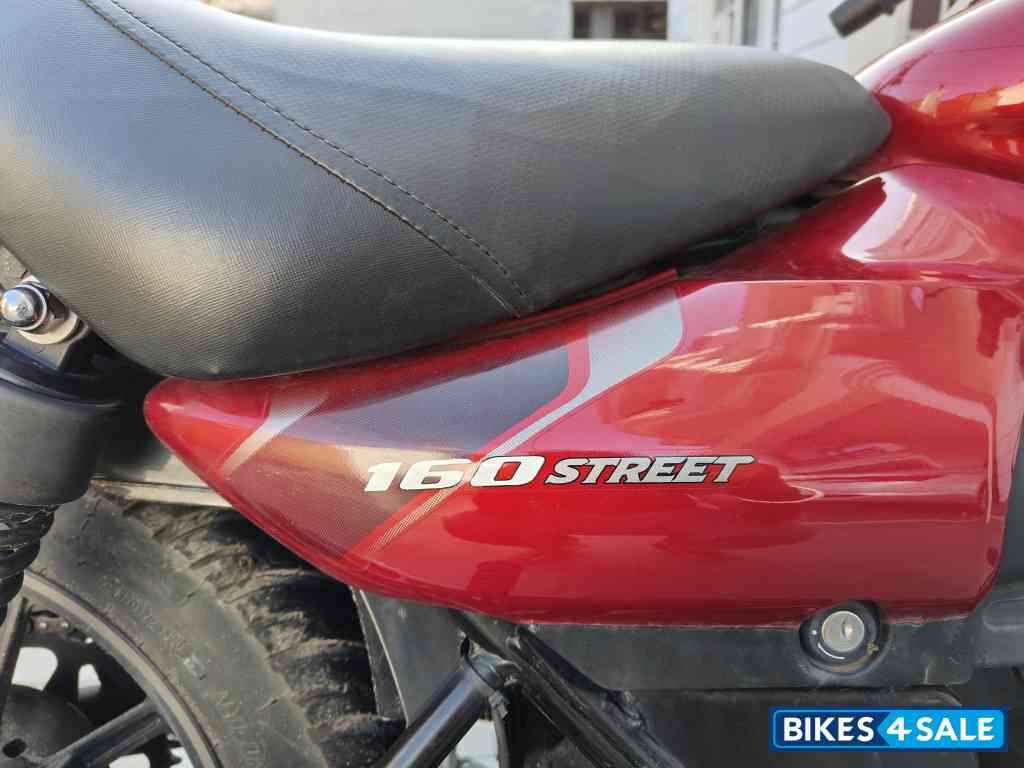 Spicy Red Bajaj Avenger Street 160 BS6