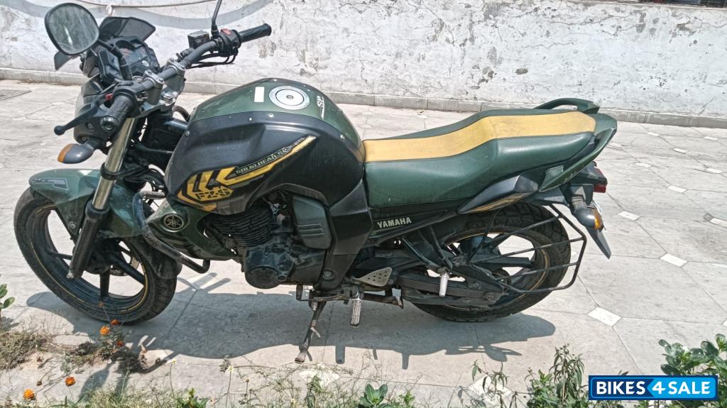 Military Green Yamaha FZ-S
