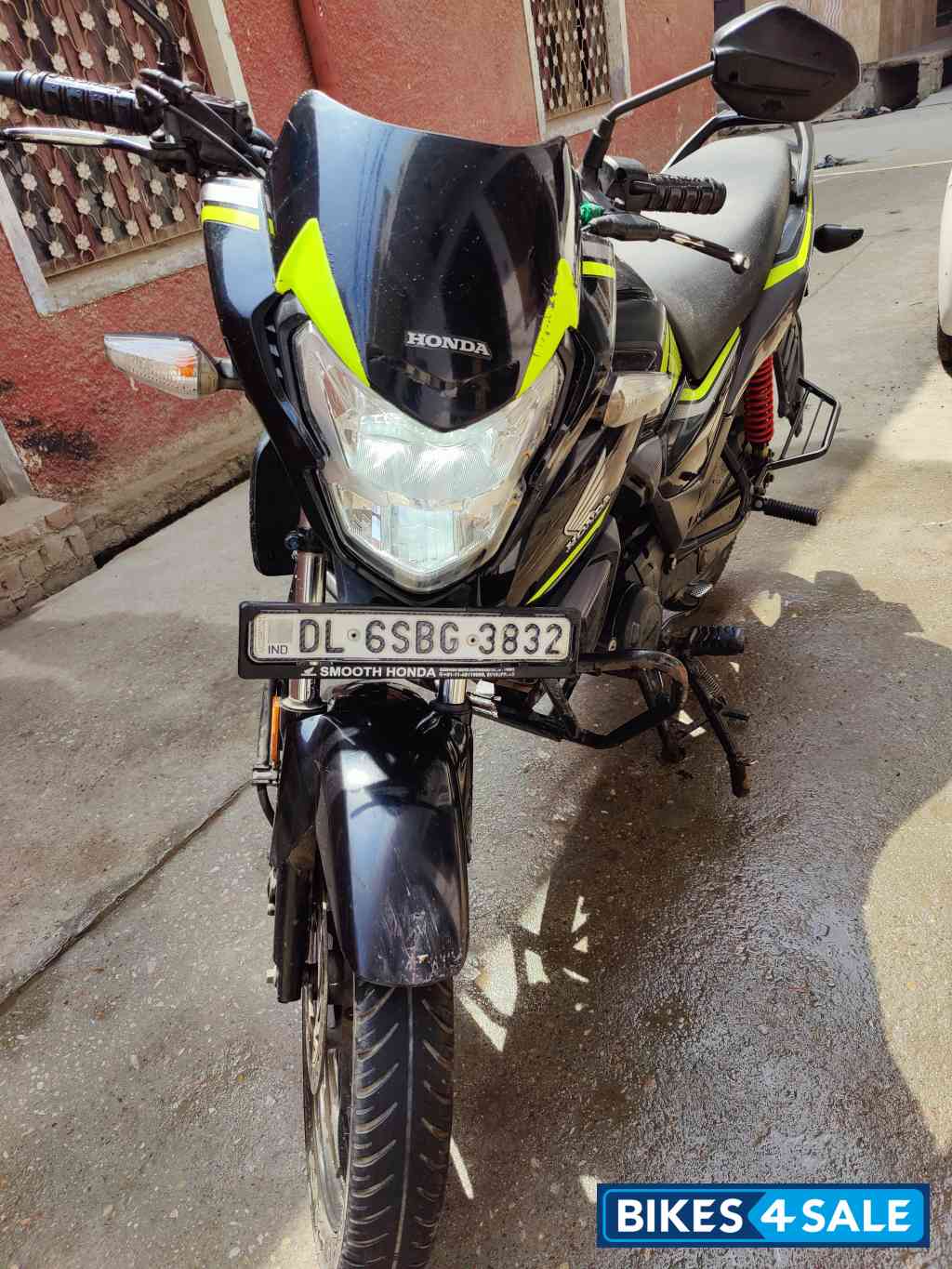 Black Honda SP 125 BSVI