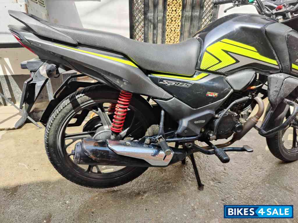 Black Honda SP 125 BSVI