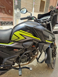 Black Honda SP 125 BSVI