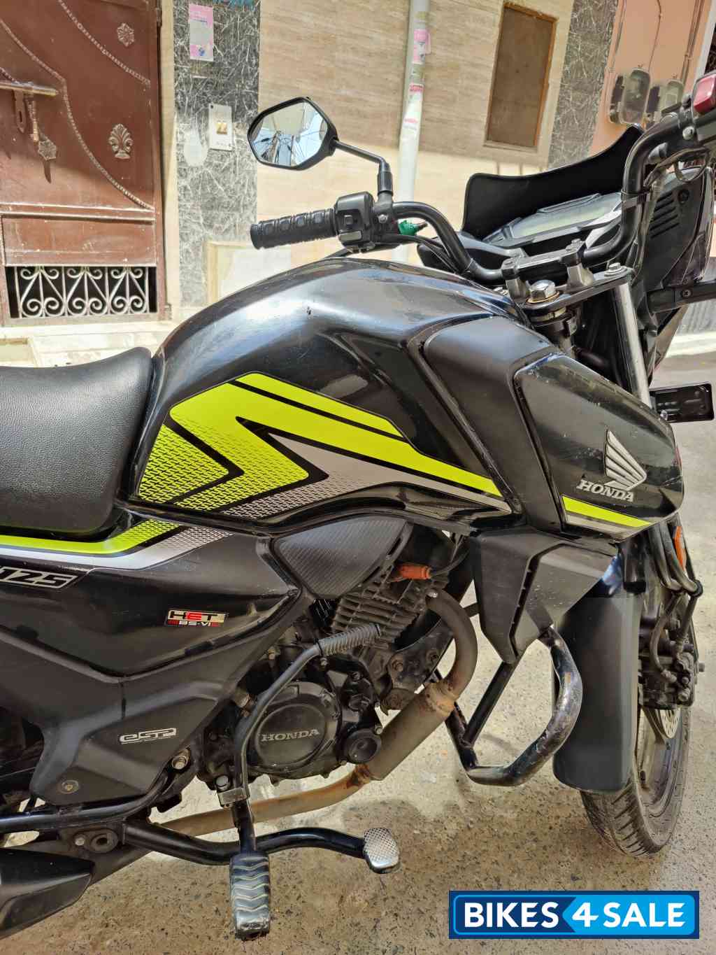 Black Honda SP 125 BSVI