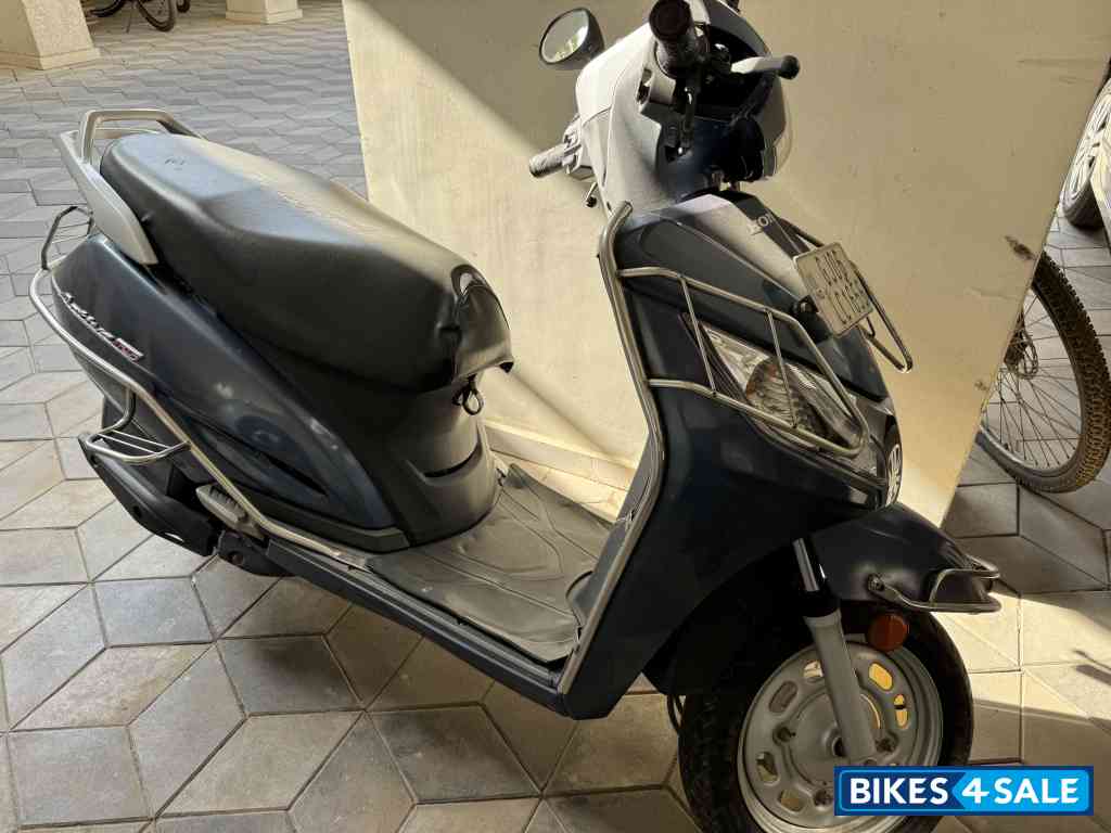 Mettalic Honda Activa 125