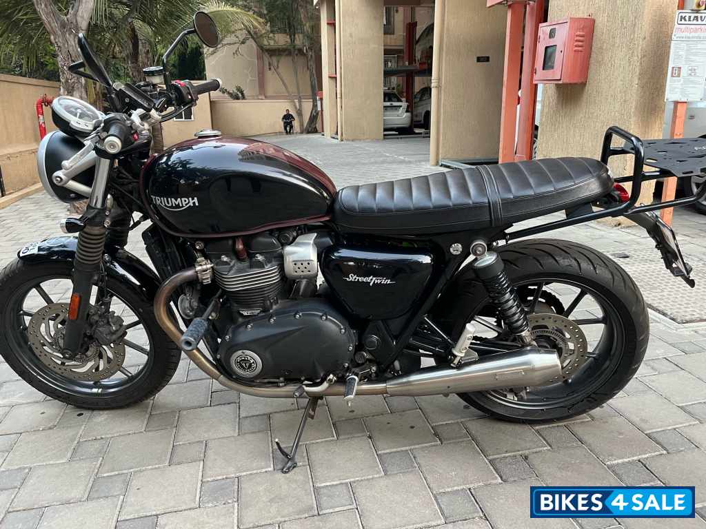 Triumph Street Twin