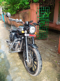 Jawa 42 Dual Channel ABS AllStar Black