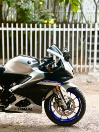 Yamaha R15M WGP 60th Anniversary Edition