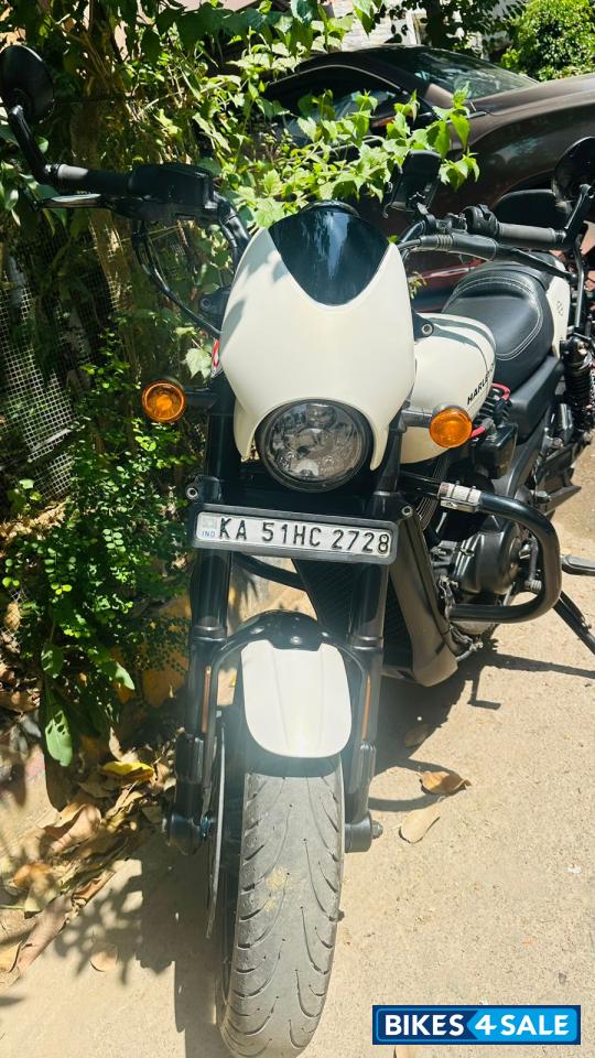 Denim White Harley Davidson Street Rod