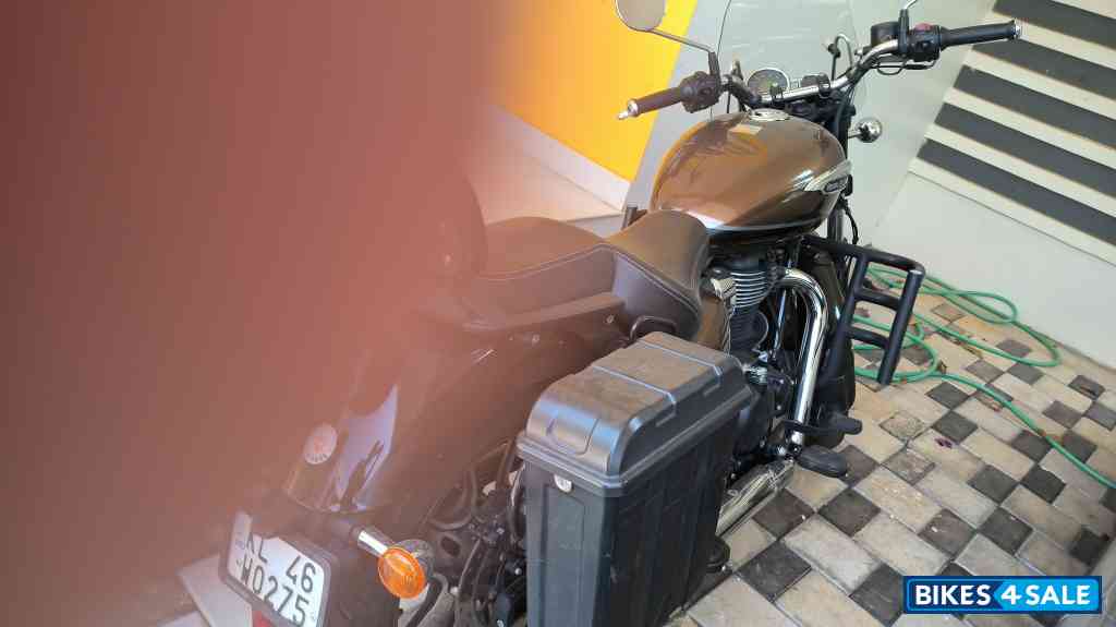 Royal Enfield Meteor 350 Supernova