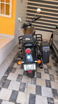 Royal Enfield Meteor 350 Supernova