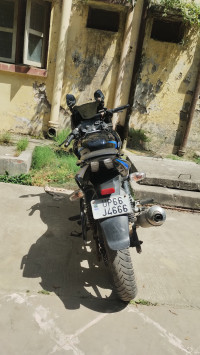 Bajaj Pulsar 220F 2011 Model