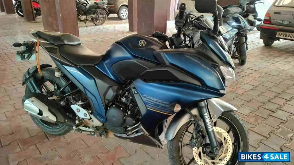 Yamaha Fazer 25