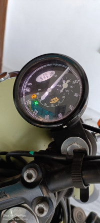 Jawa 42 Dual Tone 2021 Model