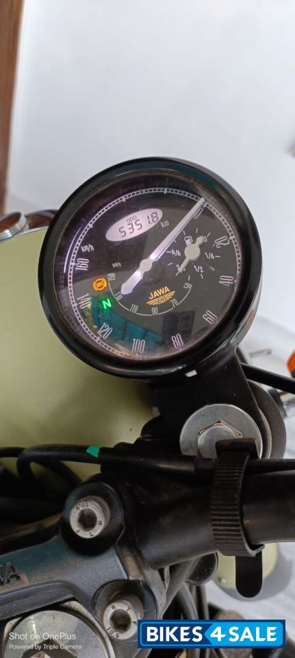 Jawa 42 Dual Tone