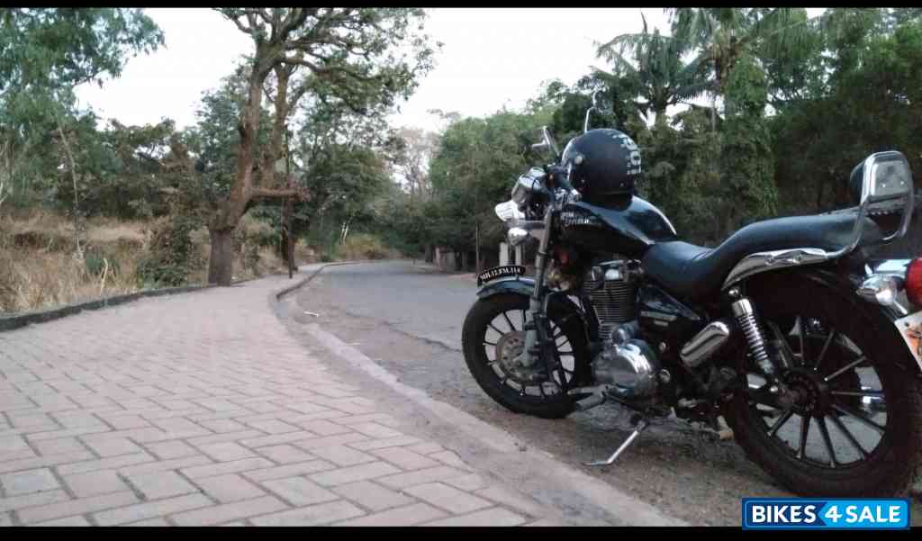 Royal Enfield Thunderbird 350 Royal Enfield Thunderbird 350