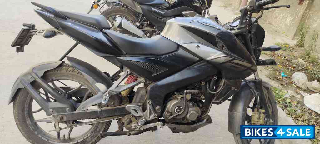 Bajaj Pulsar NS 160