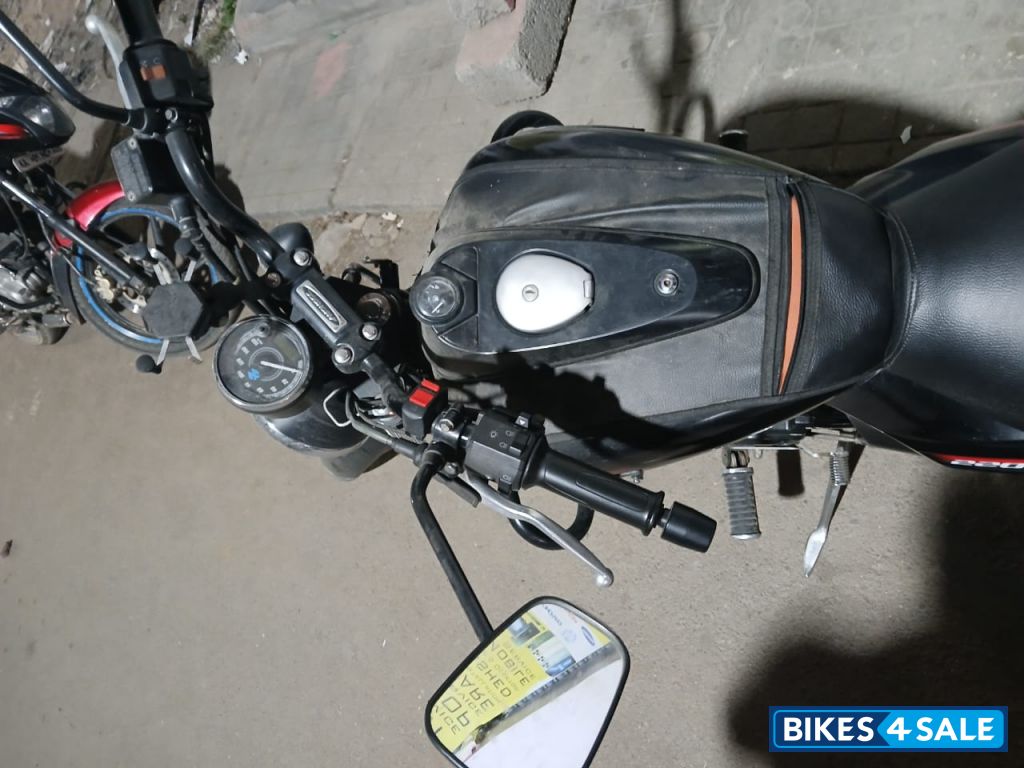 Bajaj Avenger Street 220 Bajaj Avenger Street 220