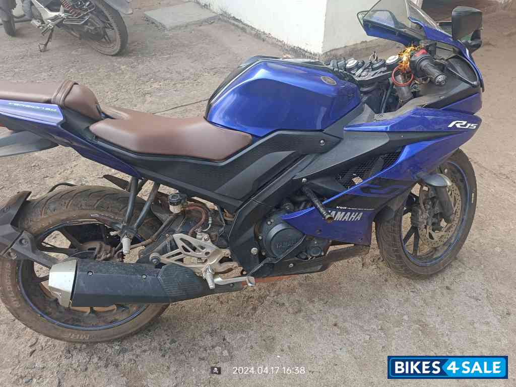 Yamaha YZF R15 V3