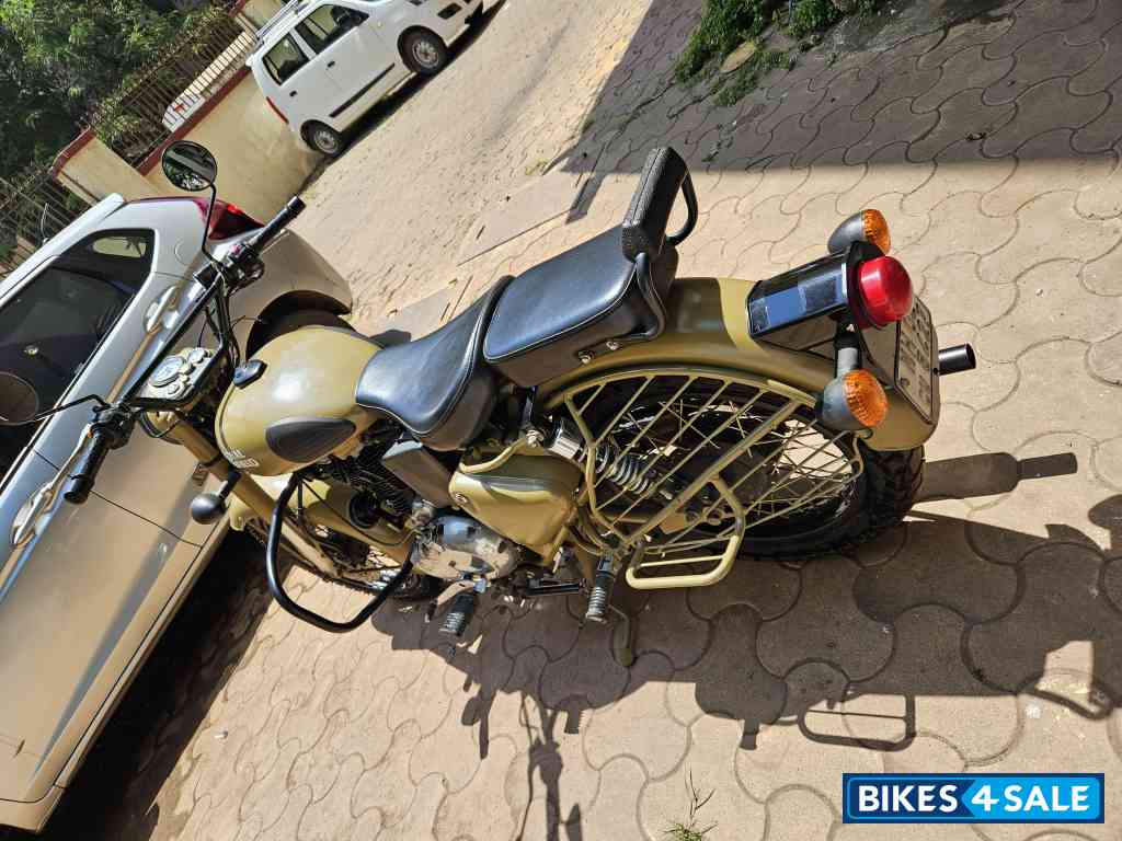 Royal Enfield Classic Desert Storm Royal Enfield Classic Desert Storm